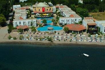 Ladonia Onderhan Hotel   All Inclusive