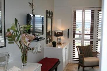 پانسیون Aquavit Guest House