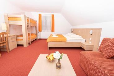 پانسیون Rooms Cvitar   Center