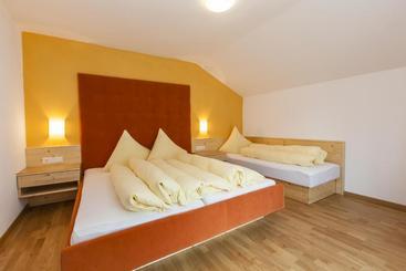 Pension Alpina Neustift