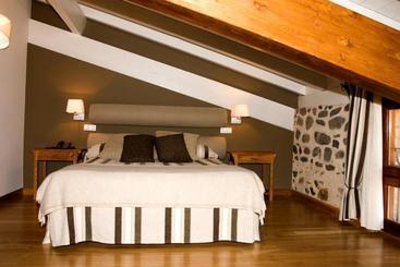 پانسیون Hostal Casa Masip