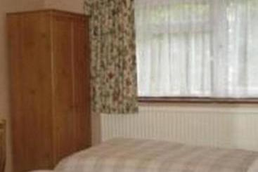 پانسیون Bridge Guest House