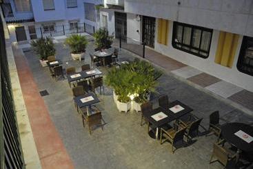 پانسیون Hostal El Labrador
