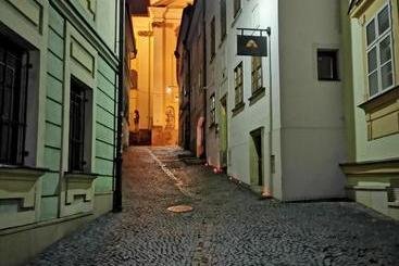 پانسیون Penzion Na Hradě