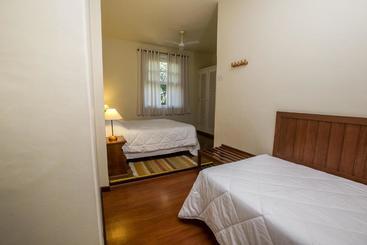 پانسیون Pousada Albergo Del Leone