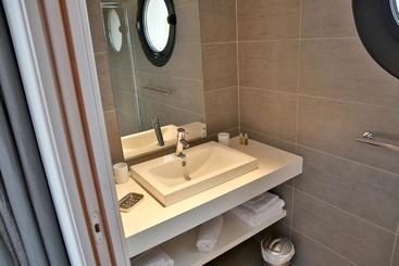 پانسیون Villa Mayarko Lafitenia Resort