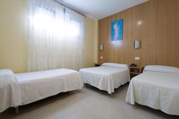 پانسیون Hostal Acueducto Los Milagros