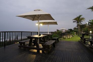 פנסיון The Bali Grand Lodge And Spa