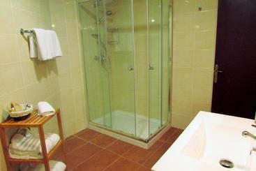 پانسیون Hostal Can Bassalis