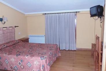 پانسیون Hostal Restaurante San Antolín