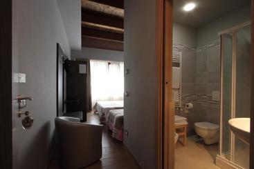 B & B La Pineta By La Capannina