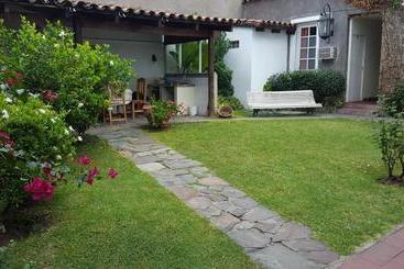 تختخواب و صبحانه Hostal Pueblo Andino