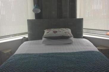 پانسیون Dunsandles Guesthouse