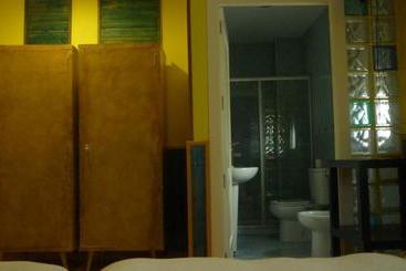 پانسیون Hostal Los Cerros