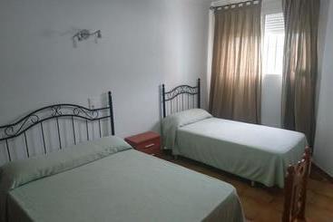 Pensjonat Hostal Tamarindos