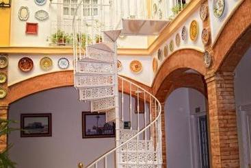 Pensión San Miguel