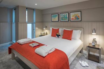 The Lawrance Luxury Aparthotel   York