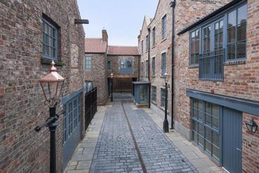 The Lawrance Luxury Aparthotel   York