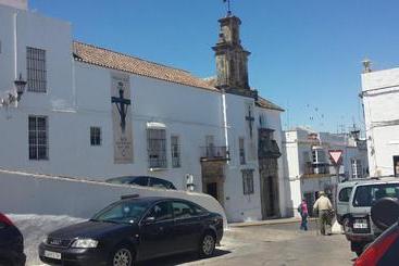 پانسیون Hostal Cuesta De Belén