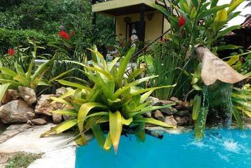پانسیون Pousada Vila Mato Verde