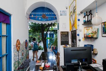 پانسیون Casa Blanca Hostel
