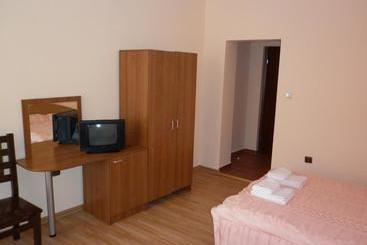 פנסיון Ivanova Cheshma Guest House