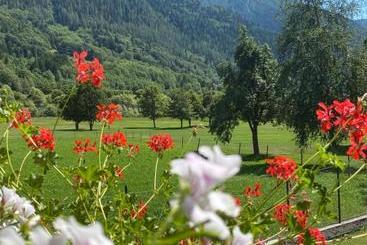 پانسیون Villa Golf