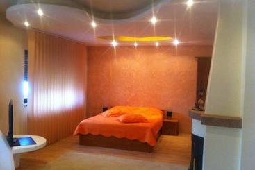 Pensiunea Red Rose Apartments