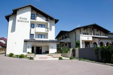 پانسیون Curtea Bizantina