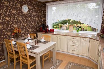 پانسیون Muru Guesthouse