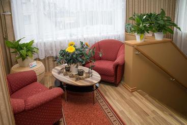 پانسیون Muru Guesthouse
