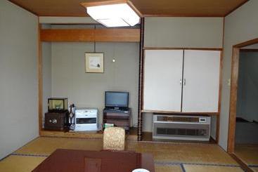 پانسیون Echigo Yuzawa Hirokawa