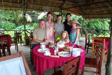 پانسیون Happy Family Guesthouse