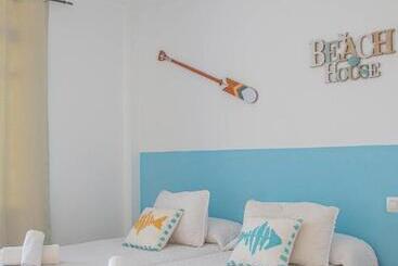 پانسیون La Esperanza Beach  Zona Pubs Y Restaurantes