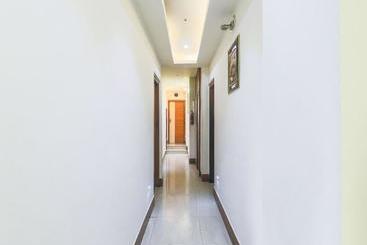 הוסטל Shaurya Inn