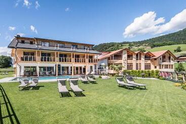هتل آپارتمان Sonus Alpis   Adults Only