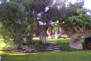 فندق Buschberg Guest Farm