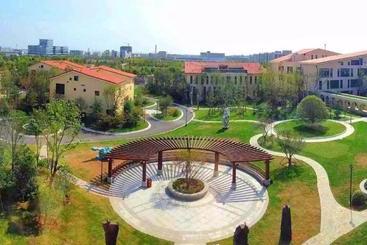 هتل Qingdao Bauhinia Garden