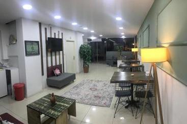 Su Resi̇dance