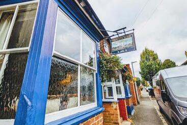 هاستل The White Horse Public House