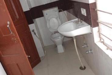 Отель Gajraj Bari