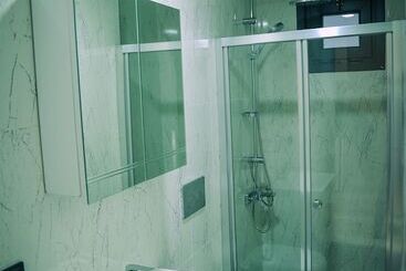 מלון דירות White Golden Suite