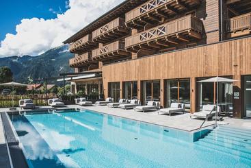 Отель Bergresort Zugspitze Ehrwald By Alps Resorts