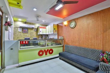 Oyo 30714 Hotel Krishna
