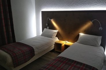 هتل Chalet Les Pieux