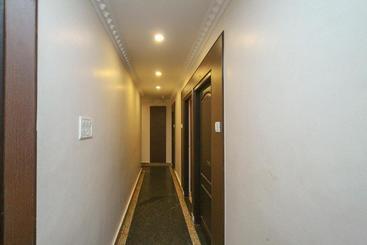 Hotel Oyo 8153 K Empire