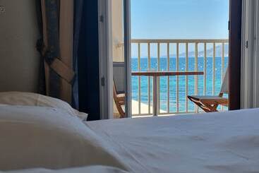 هتل Hôtel U Paradisu