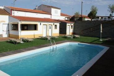 مبيت وإفطار Casa Esquível