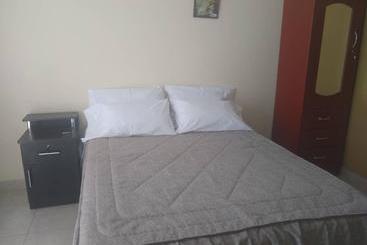 پانسیون Hospedaje Golden Inn