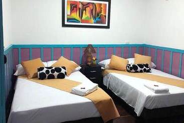 پانسیون Hostal Don Julio